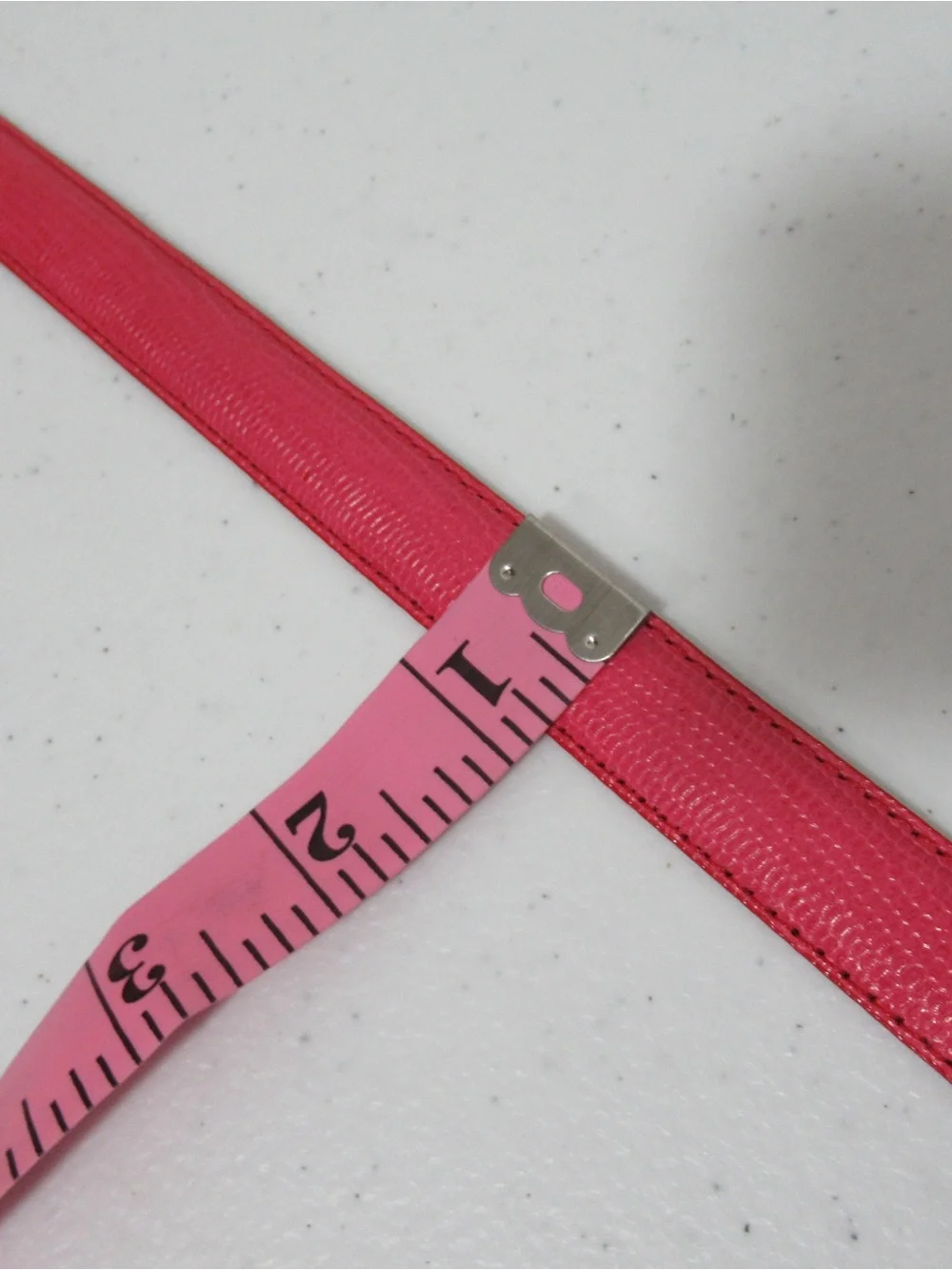 Vintage 1987 Liz Claiborne Croc Embossed Pink Leather Belt Size Small
